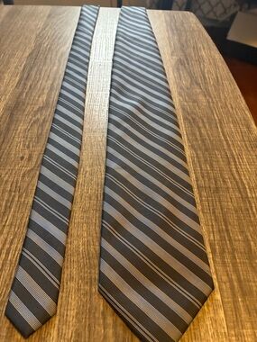 Stafford Black and Gray Diagonal Stripe Tie